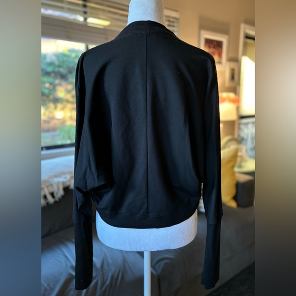 NWT Ann Taylor LOFT black shrug size medium - Picture 4 of 8